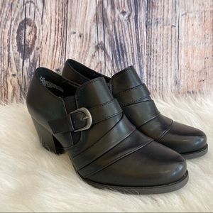 BearTraps Romilda Ankle Boots